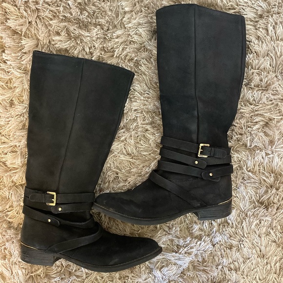 Designer leather boot - Picture 1 of 3